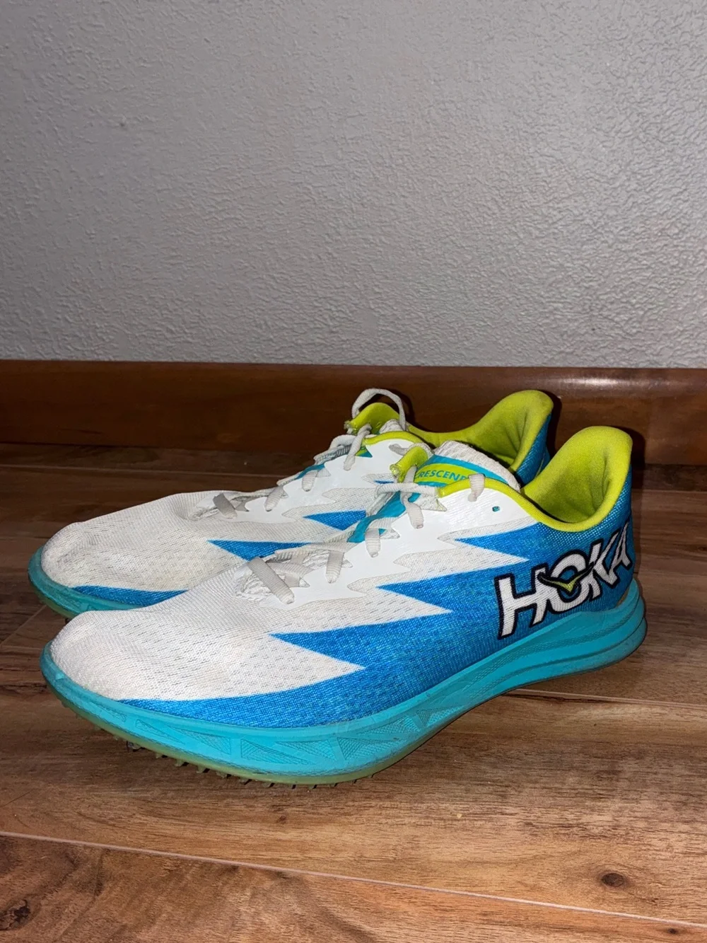 Hoka One One U Crescendo MD Track Spikes Shoes - mens 9/womens 10.5